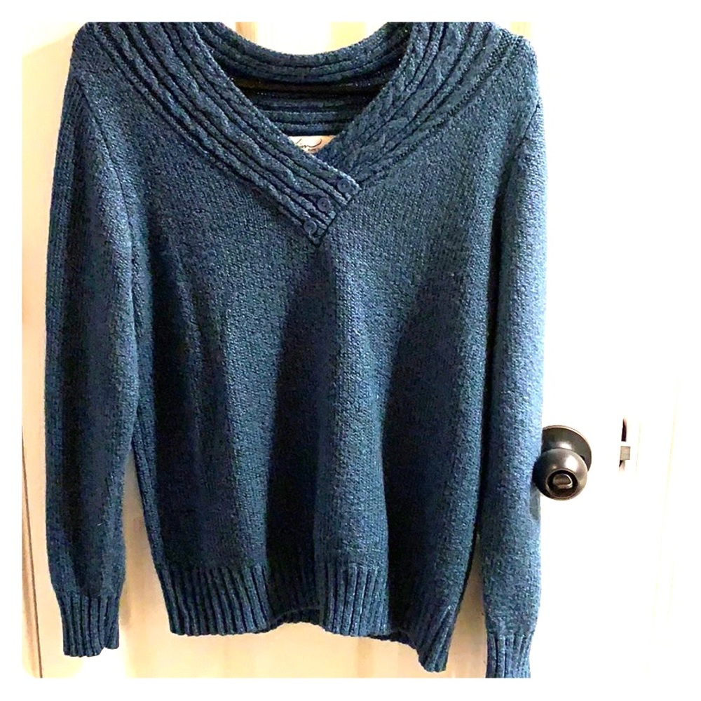 Super soft blue knit sweater